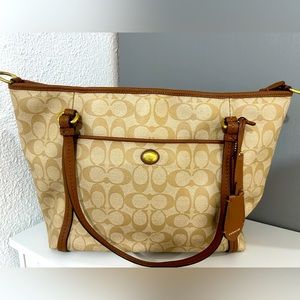 Coach hand bag